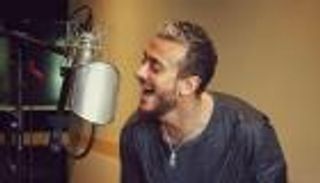 سعد لمجرد يروج لثاني أغنياته بعد إطلاق سراحه مؤقتاً