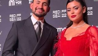 أمير المصري وأسماء جلال 