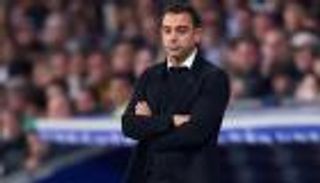 بشرط صعب.. هل يرحل تشافي عن برشلونة بسبب العقد الجديد؟