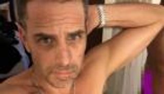   الكشف عن صور "مخلة" من جهاز حاسوب هانتر بايدن