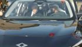 محمد بن زايد يقود سيارة "توغ" برفقة أردوغان.. تعرف على أول سيارة كهربائية تركية الصنع