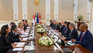 الاتحاد الأوروبي يبحث تقديم حزمة مساعدات كبيرة لتونس مع تصاعد الهجرة