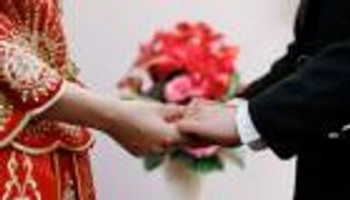 دعوى قضائية ضد شاب لم يدفع فاتورة لقاء التعارف الأول مع أسرة حبيبته