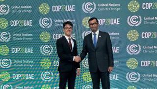 الدكتور سلطان بن أحمد الجابر، الرئيس المعين لـCOP28، والناشط الأمريكي