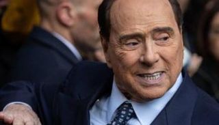  رئيس الوزراء الإيطالي الأسبق سيلفيو برلسكوني 