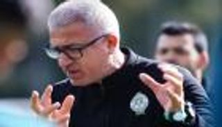 باتفاق ودي.. الرجاء المغربي يغلق صفحة أزمة منذر الكبير