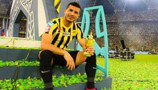 طارق حامد بقميص الاتحاد