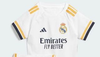 قميص ريال مدريد لموسم 2023-2024