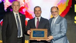 الجمعية النووية الأمريكية تكرم محمد الحمادي