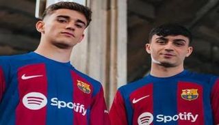 قميص برشلونة الجديد