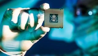 الرقائق الإلكترونية - أرشيفية