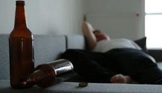 تعاطي الكحول محظور في إيران
