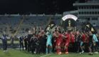 بعد إنجازات مذهلة.. هل انتهت حقبة الأهلي المصري الذهبية؟