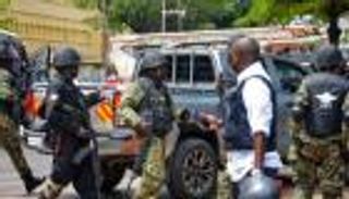 توقيف 20 مشتبها به.. أوغندا تلاحق مرتكبي "مجزرة المدرسة"