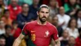 هدف الهلال السعودي.. مدرب البرتغال يكشف مصير روبن نيفيز