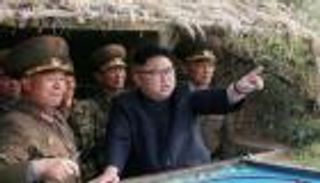 رد فعل زعيم كوريا الشمالية بعد فشل إطلاق قمر صناعي عسكري