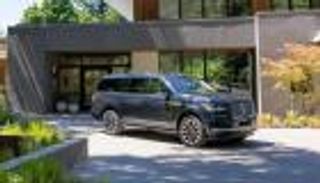 سحب نحو مليون شاحنة وسيارة ماركة فورد من الأسواق.. ما السبب؟