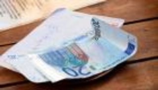 هذا هو مقدار البقشيش الذي ينصح بتقديمه عند زياراتك لهذه الدول