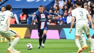 ماركو فيراتي لاعب وسط باريس سان جيرمان