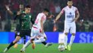 استفتاء.. من يحسم صراع الجيش الملكي والوداد في الدوري المغربي؟