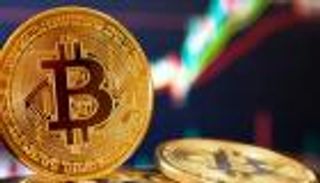 القيمة السوقية لـ"بيتكوين" تعادل 50% من سوق الكريبتو