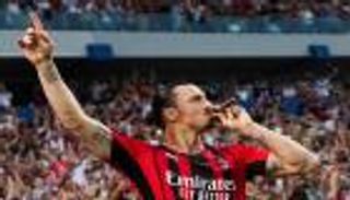 غرور منقطع النظير.. إبراهيموفيتش ملك التصريحات المستفزة