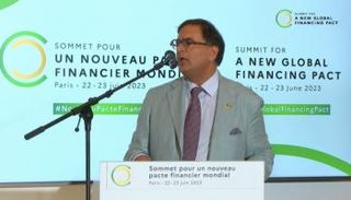 أفيناش بيرسود