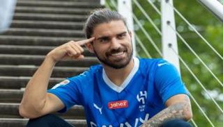 روبن نيفيز لاعب الهلال الجديد