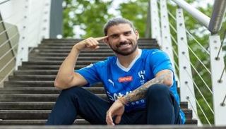 روبن نيفيز بقميص الهلال