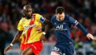 سيكو فوفانا هدف النصر الجديد.. من هو بديل بروزوفيتش المحتمل؟