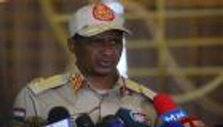 هدنة وهدية ودعوة في "عيد" السودان.. "الدعم السريع" تقلص خيارات الجيش 