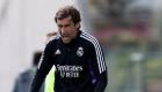 في عيد ميلاده.. ريال مدريد يكافئ راؤول على فشله