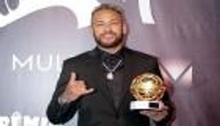 نيمار وحكاية مشجع منحه وصيته بعد وفاته