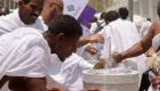 2000 حالة إجهاد حراري وضربة شمس بين الحجاج