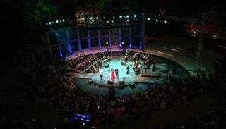 دورة سابقة لمهرجان الحمامات الدولي