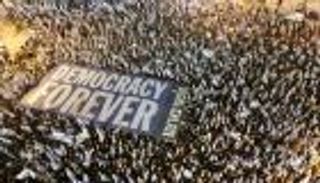 نتنياهو يتراجع عن بعض قوانين الإصلاح.. إرضاء للشارع أم للبيت الأبيض؟