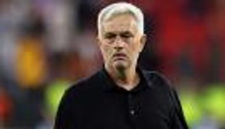 تفاصيل عرض الهلال السعودي "المرفوض" للتعاقد مع مورينيو