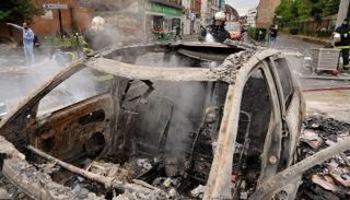 آثار الدمار في فرنسا جراء أعمال شغب