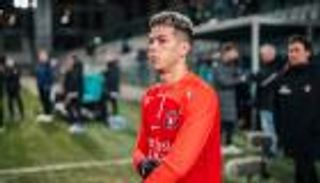 من أجل "الأب الروحي".. الجماهير تغلق أبواب الأهلي في وجه إمام عاشور (فيديو)