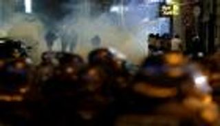 الليلة الخامسة لاحتجاجات فرنسا.. وتيرة أهدأ باستعدادت أكبر