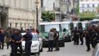 جريمة مروعة في الجزائر.. يقتل زوجته وجارته ثم ينتحر