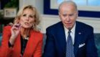 ابنة "ممثلة إباحية".. بايدن "يتبرأ" من حفيدته السابعة