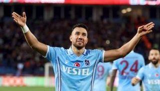 محمود حسن تريزيجيه لاعب طرابزون التركي