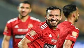 علي معلول نجم الأهلي