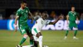 آخر بطلين لأمم أفريقيا.. رياض محرز يواجه ساديو ماني