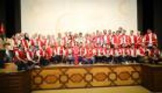 "الفارس الشهم 2" تكرم متطوعي الهلال الأحمر السوري (فيديو وصور)