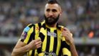 كريم بنزيما.. لاعب الموسم الواحد