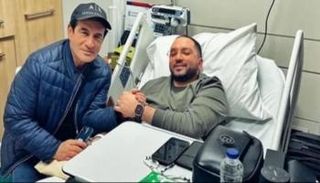 محمد ثروت مع نجله 