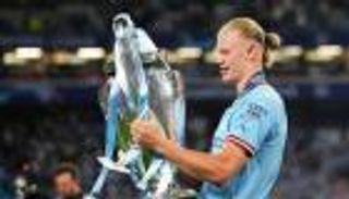 للمرة الأولى.. إيرلينغ هالاند يتربع على عرش كرة القدم