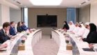 لتعزيز الشراكة القوية والمستدامة.. الإمارات وفرنسا تبحثان سبل تنمية التجارة وتحفيز الاستثمار